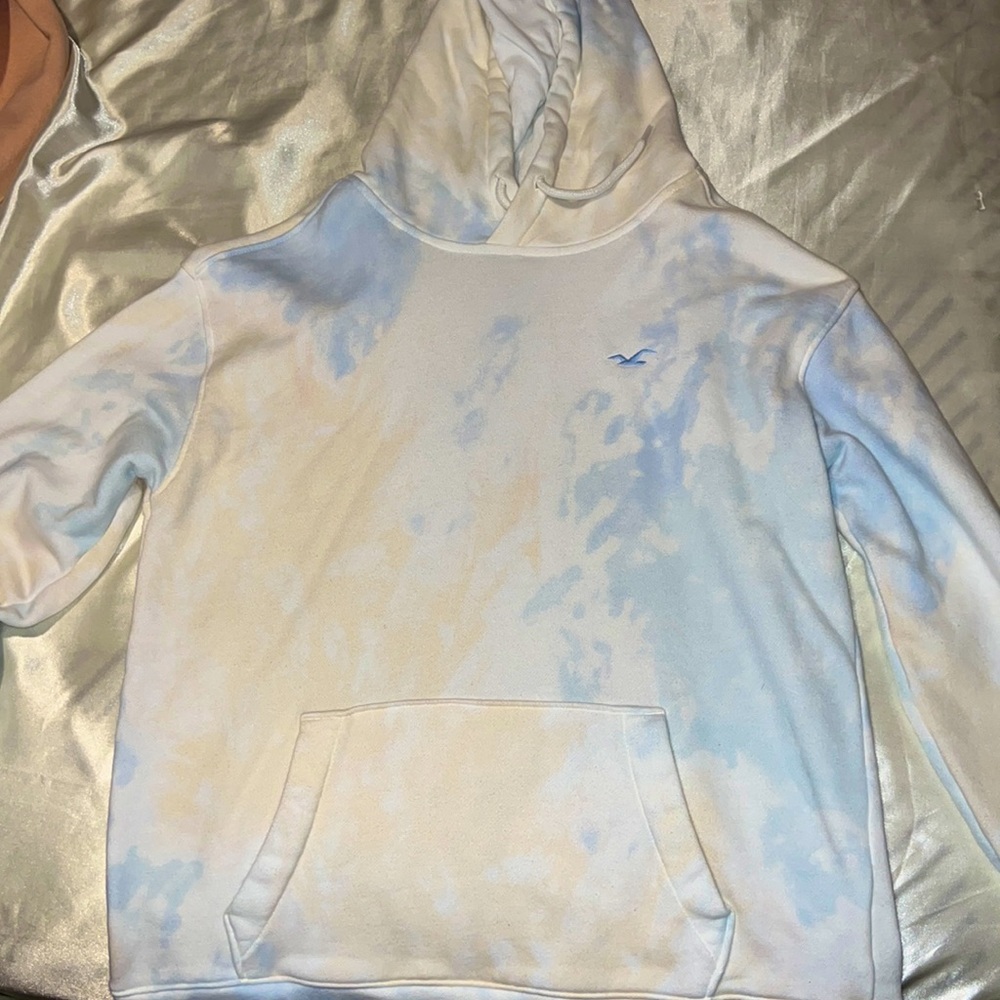 tie dye hollister sweatshirt